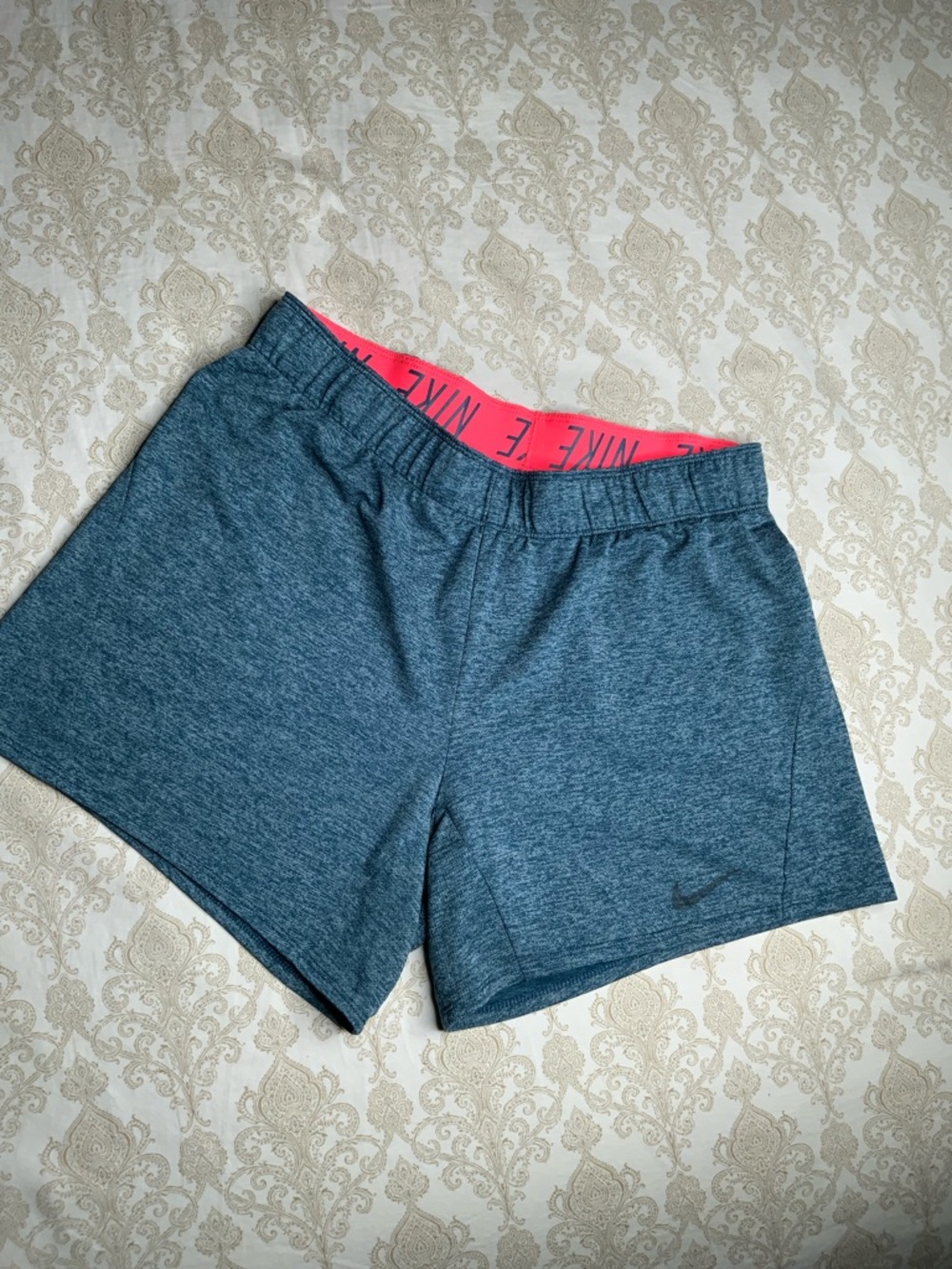 Nike Dri-FIT Running Shorts Women’s Small Blue Coral Pink Waist